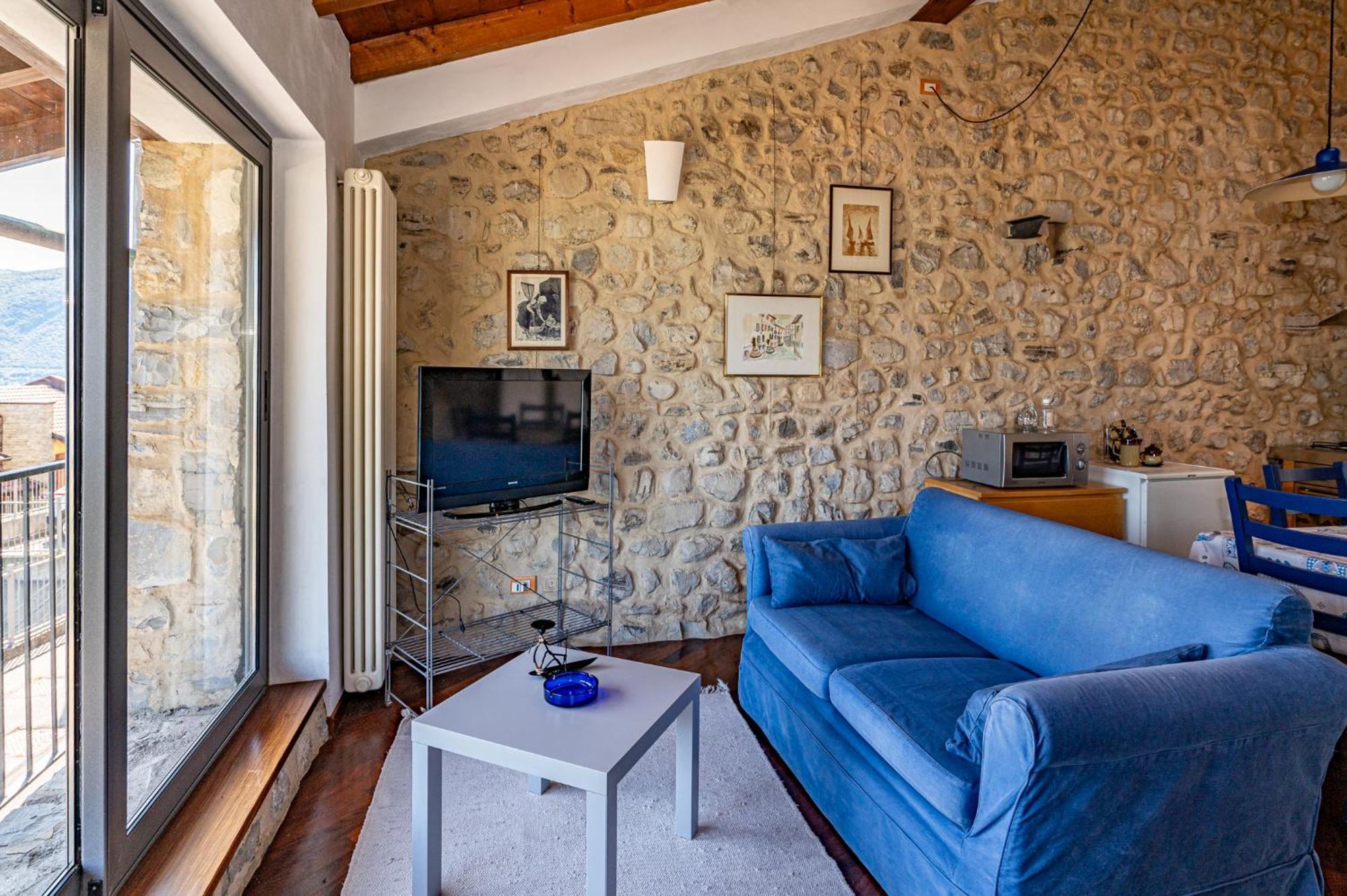 Lago Di Iseo - Lake View House Tavernola Bergamasca Exterior foto