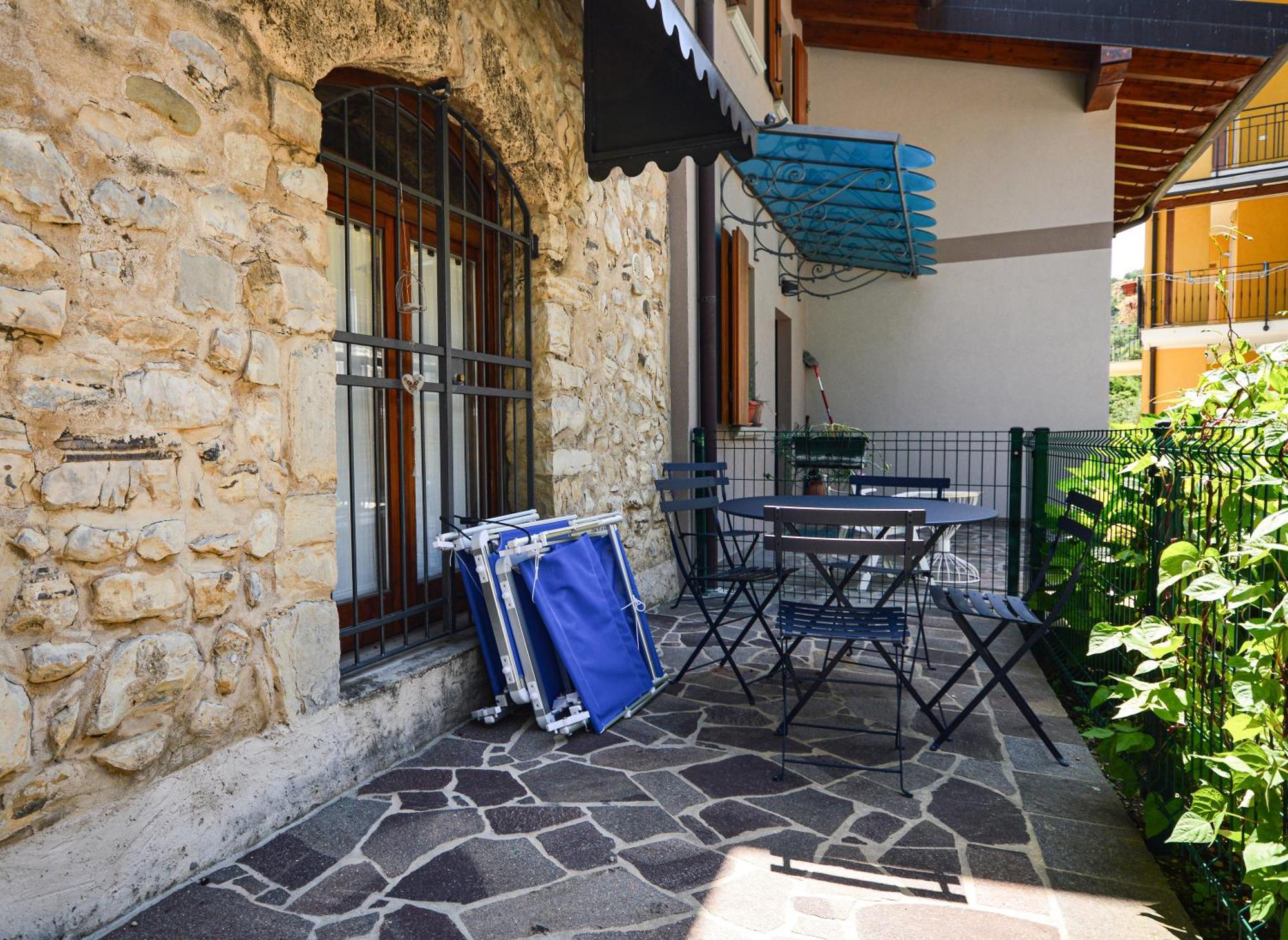 Lago Di Iseo - Lake View House Tavernola Bergamasca Exterior foto